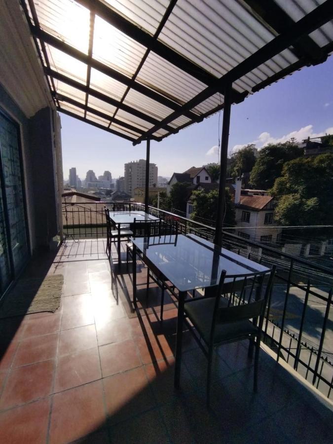 Hostal Casa Lhotse Vina del Mar Buitenkant foto